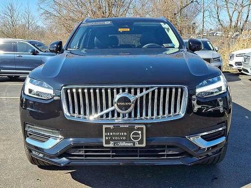 2023 Volvo XC90 Plus