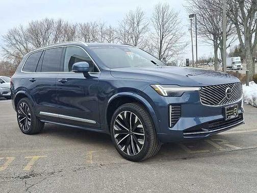 2025 Volvo XC90 Plus