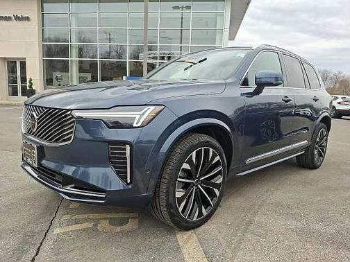 2025 Volvo XC90 Plus