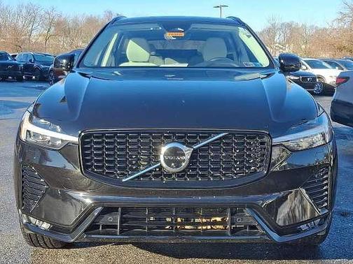 2023 Volvo XC60 Plus
