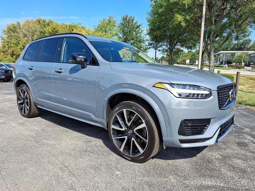 2023 Volvo XC90 Recharge Plug-In Hybrid T8 Eawd Plus Dark Theme 7-Passengers
