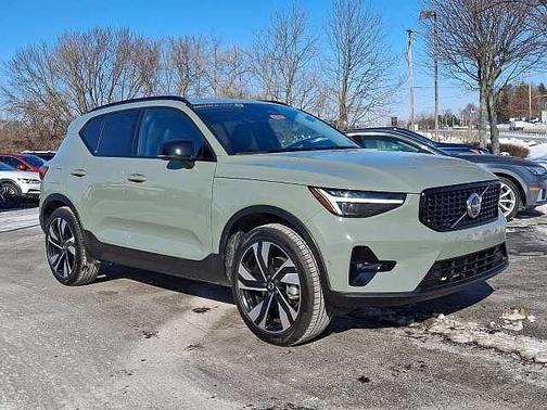 2025 Volvo XC40 Ultra