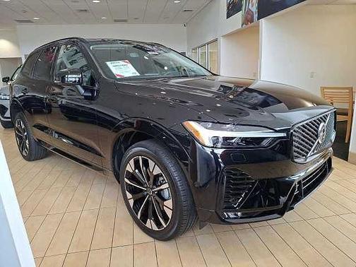 2026 Volvo XC60 Plus