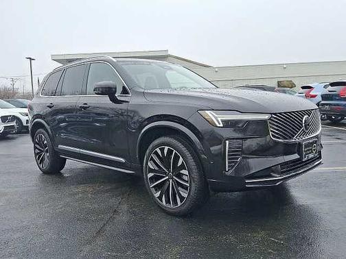 2025 Volvo XC90 Plus