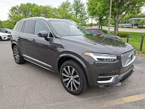 Platinum Grey 2024 Volvo XC90 Plus