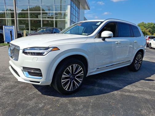 2022 Volvo XC90 Recharge Plug-In Hybrid T8 Eawd Inscription Expression 6-Passengers