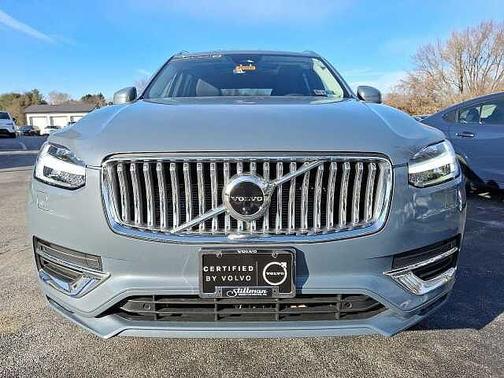 2023 Volvo XC90 Plus