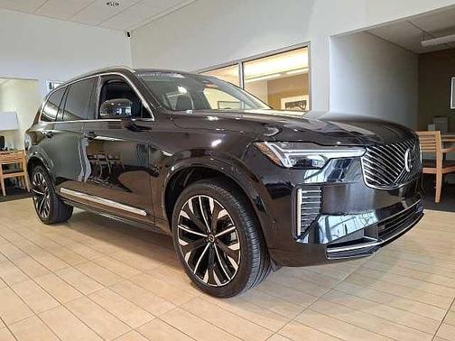 2025 Volvo XC90 Plus