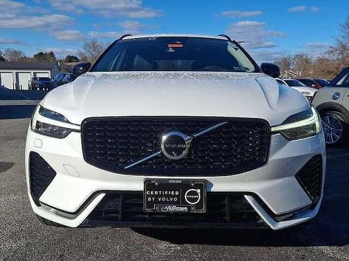 2024 Volvo XC60 Plus