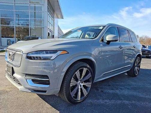 2024 Volvo XC90 Plus