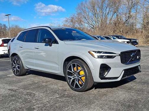 2025 Volvo XC60 Polestar