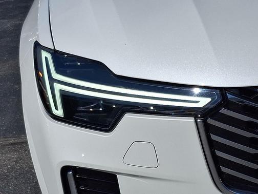 2025 Volvo XC90 B6 AWD Plus 7-Passengers