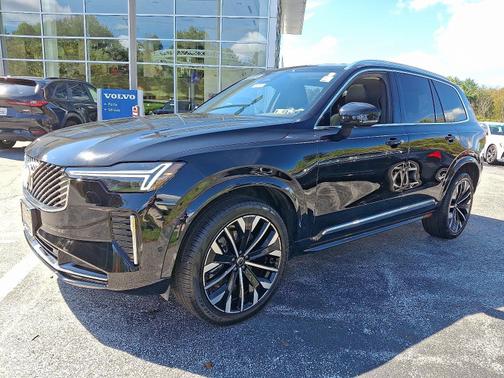 2025 Volvo XC90 B6 AWD Plus 7-Passengers