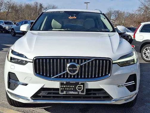 2023 Volvo XC60 Plus