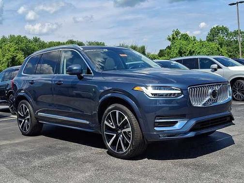 Denim Blue 2023 Volvo XC90 Plus
