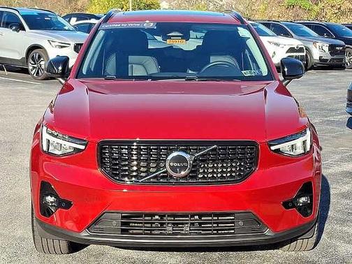 2023 Volvo XC40 Plus