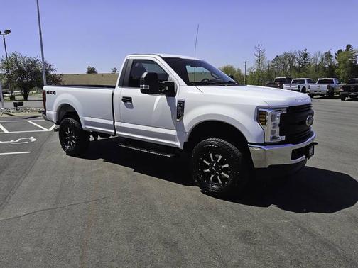 Oxford White 2019 Ford F-250 XL