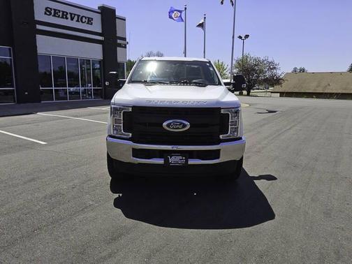 Oxford White 2019 Ford F-250 XL