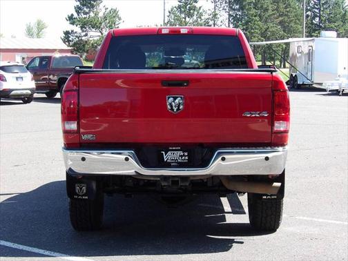 2017 RAM 2500 Tradesman Crew Cab 4x4 6'4' Box
