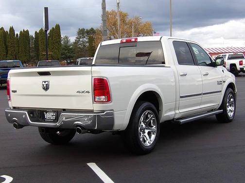 2017 RAM 1500 Laramie