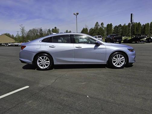 BLUE 2017 Chevrolet Malibu 1LT