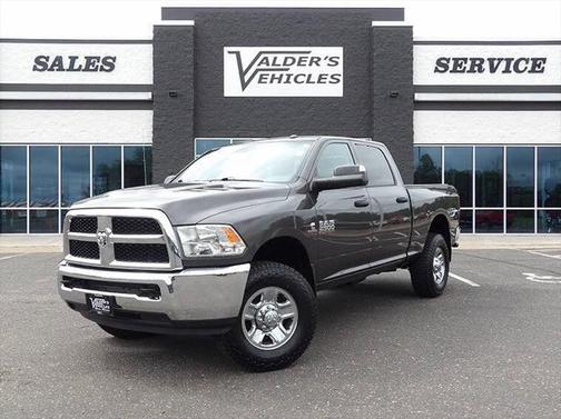 2018 RAM 2500 Tradesman Crew Cab 4x4 6'4' Box