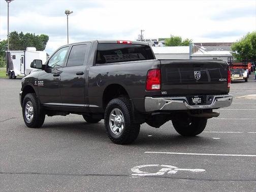 2018 RAM 2500 Tradesman Crew Cab 4x4 6'4' Box