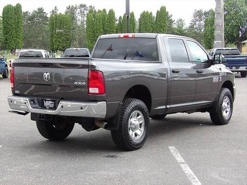 2018 RAM 2500 Tradesman Crew Cab 4x4 6'4' Box