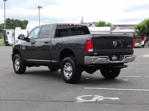 2018 RAM 2500 Tradesman Crew Cab 4x4 6'4' Box