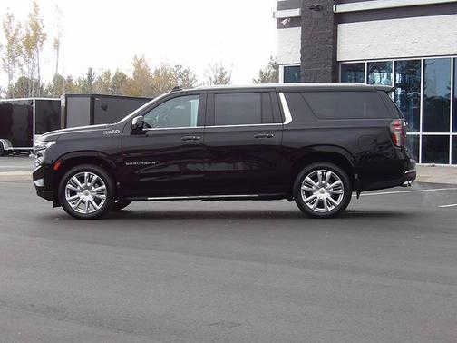 2021 Chevrolet Suburban 4WD High Country