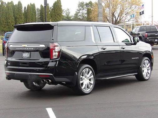 2021 Chevrolet Suburban 4WD High Country