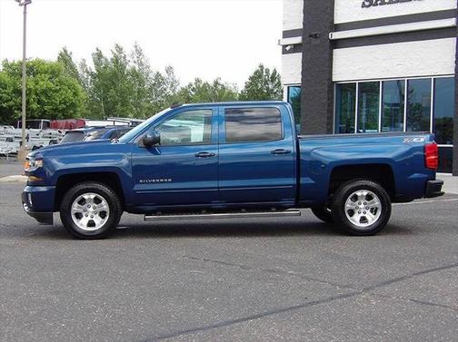2017 Chevrolet Silverado 1500 2LT