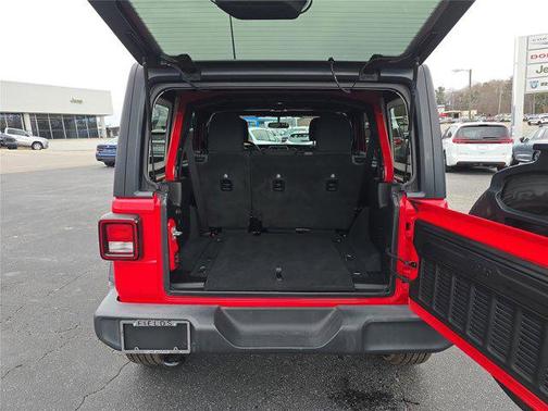 2022 Jeep Wrangler Unlimited Sport Altitude