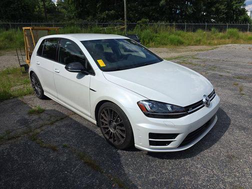 2017 Volkswagen Golf R 2.0T Manual