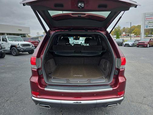 2016 Jeep Grand Cherokee Summit