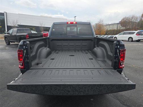 2026 RAM 2500 Black Express Crew Cab 4x4 6'4' Box
