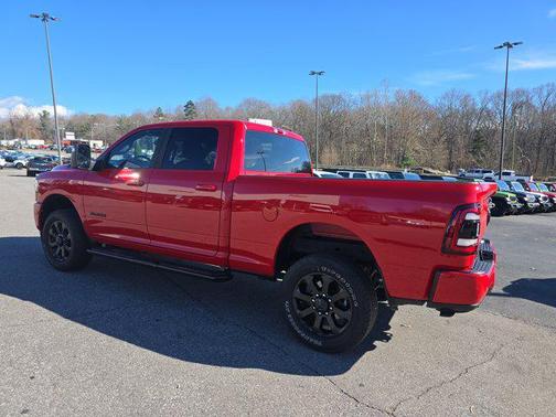 2024 RAM 2500 Big Horn Crew Cab 4x4 6'4' Box