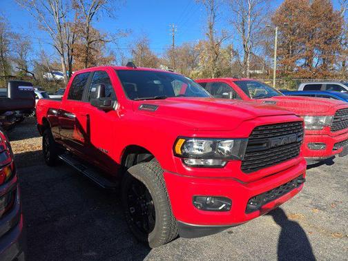 2024 RAM 2500 Big Horn Crew Cab 4x4 6'4' Box