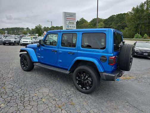 2023 Jeep Wrangler 4xe Sahara