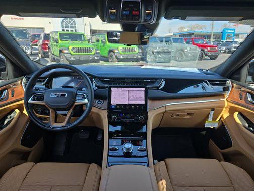 2025 Jeep Grand Cherokee L Summit Reserve