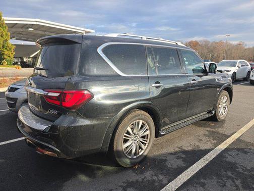 2020 INFINITI QX80 Luxe