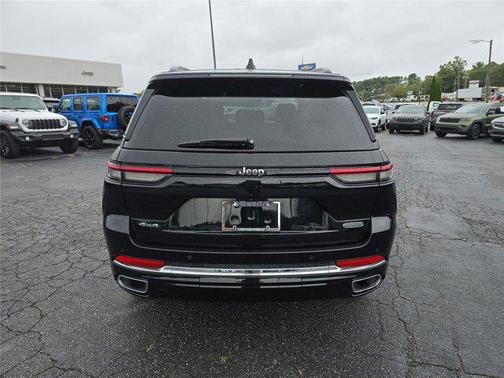 2022 Jeep Grand Cherokee Overland