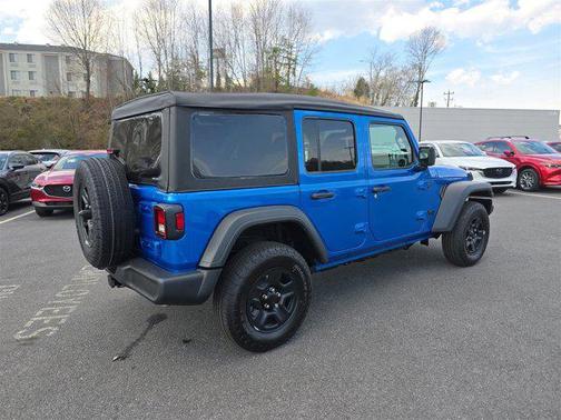 2025 Jeep Wrangler Sport