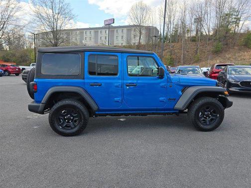 2025 Jeep Wrangler Sport