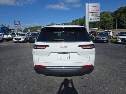 2025 Jeep Grand Cherokee L Laredo