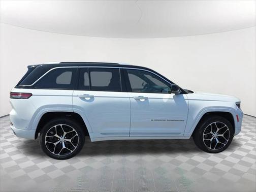 2022 Jeep Grand Cherokee Summit Reserve 4x4