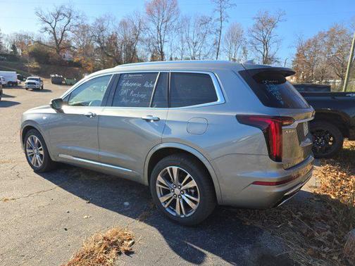 2025 Cadillac XT6 Premium Luxury AWD