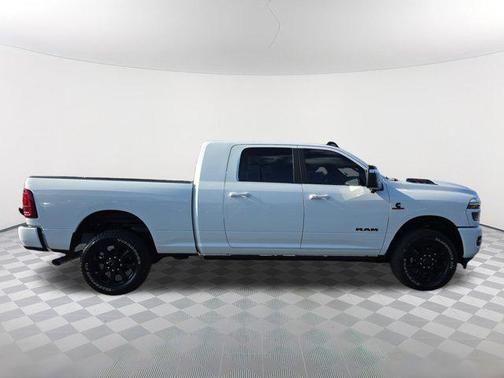 2025 RAM 2500 Laramie Crew Cab 4x4 6'4' Box