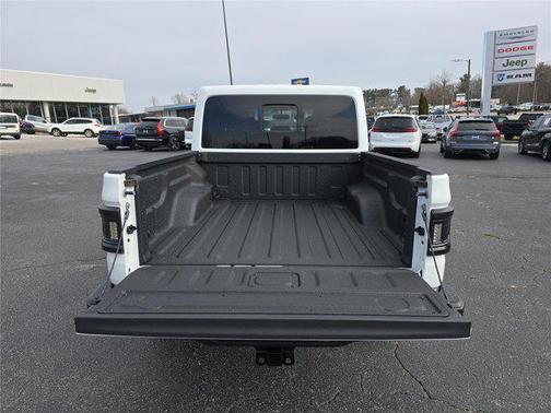 2025 Jeep Gladiator Nighthawk