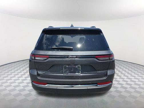 2022 Jeep Grand Cherokee Limited X